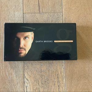 Garth Brooks The Limited Series CD & DVD Set